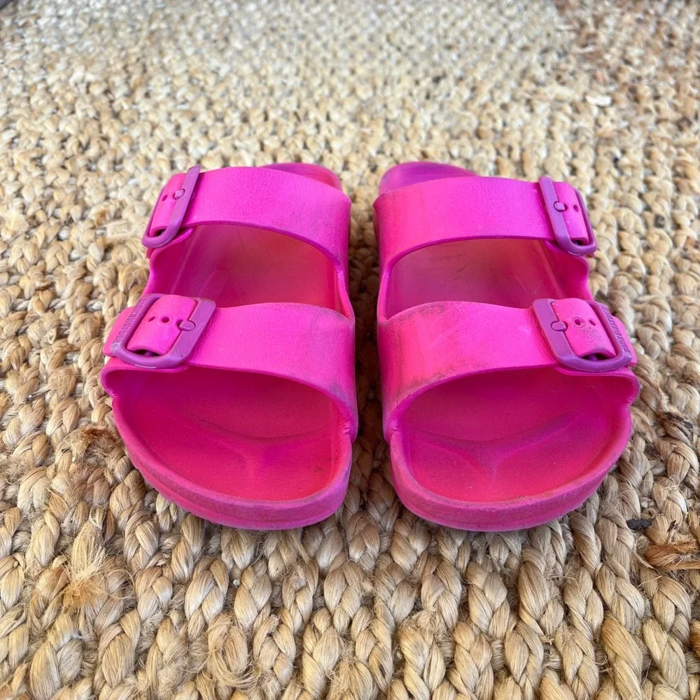 Birkenstock Arizona EVA Neon‎ Pink Sandals Kids Size 34 US 3 Waterproof Slide
